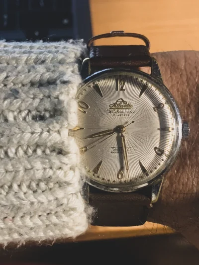 kutwa_sprytny - Dzisiaj WorldMaster po dziadku ( z 60 lat lekko ma ten zegarek ) - na...