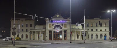 J.....s - Każdy w Polsce zna wrocławski Dworzec Główny (wybudowany w 1857 roku), któr...