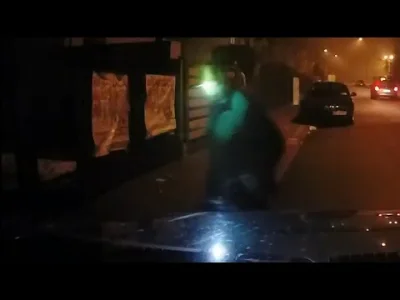 kanapkabezmajonezu - Kononowicz atakuje na kierowcę pod bramką
#kononowicz #suchodol...