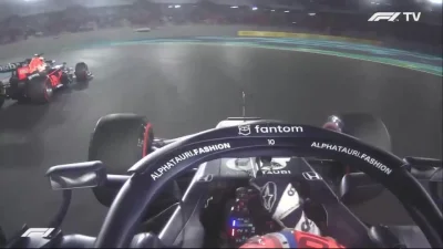 M.....4 - Gasly nie dowierza że Verstappen wygrał, po czym dogania go i bije mu brawo...