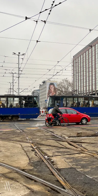 Porut - Nie chcesz jednak wrócić do Polski, np. PIĘKNEGO EUROPEJSKIEGO miasta WROCŁAW...