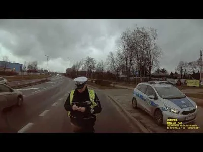 Latarenko - @RandomizeUsr0: Można też trafić na upośledzonego policjanta co ci będzie...