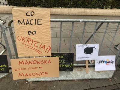 Cukrzyk2000 - Protest pod TK. Relacja na żywo.

O jedenastej Trybunał Konstytucyjny...