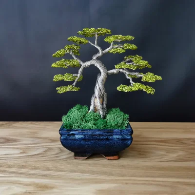SkorupomaniakSenpai - Zrobiłem takie drzewko z drutu w doniczce na bonsai. Nie trzeba...