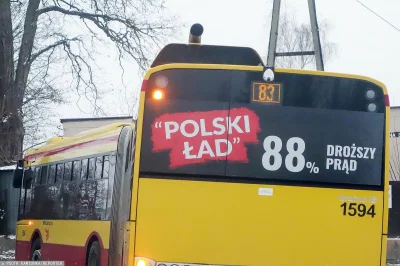 PlonacaZyrafa - Tymczasem w Łodzi:

Przedsiębiorstwo miejskie (opłacane z podatków)...