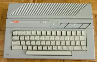 starnak - > C64 był moim pierwszym komputerem.

@Rychupee: 1986 rok mój pierwszy pó...