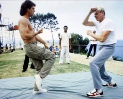 erebeuzet - #film #zakulisami 49
Gibson i Busey tanczo karate na planie Lethal Weapon...