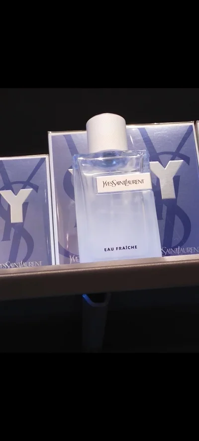 mimil - Co myślicie o tych perfumach? Chcę kupić chłopakowi
#perfumy #niebieskiepaski