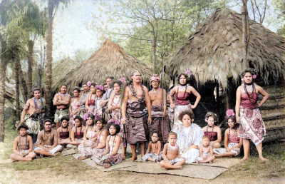 vindicator - Wakacje 1910 roku. Grupa Samoańczyków, na czele z królem Tupua Tamasese ...