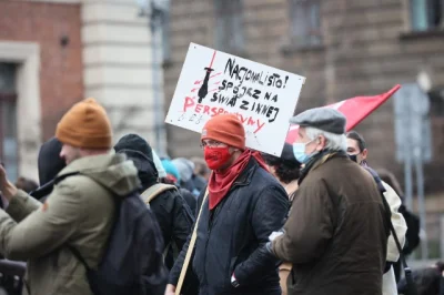 Jegwan - @naganiaczherculesa: Tak, były też inne hasła, np. "prawa człowieka nie dla ...