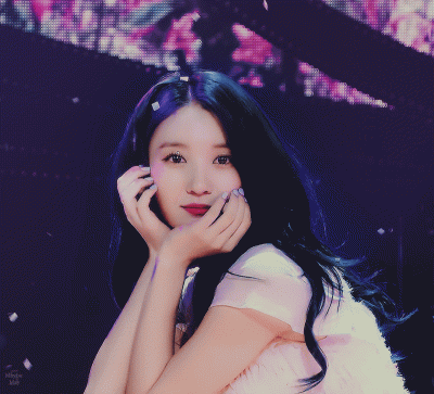 XKHYCCB2dX - #binnie #ohmygirl 
#koreanka #gif