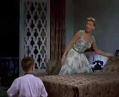 raeurel - Whatever will be, will be
The future's not ours to see

Doris Day - Que ...