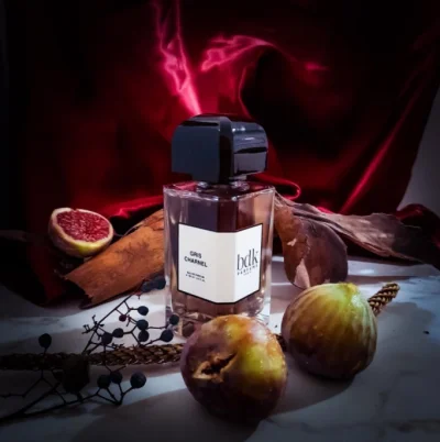 Kondzio21 - Odleje ktoś kilka ml BDK Parfums Gris Charnel?

https://www.fragrantica...