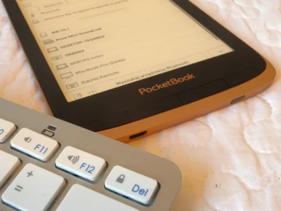 Cyfranek - Pierwszy czytnik marki PocketBook otrzymuje możliwość zdalnej zmiany stron...