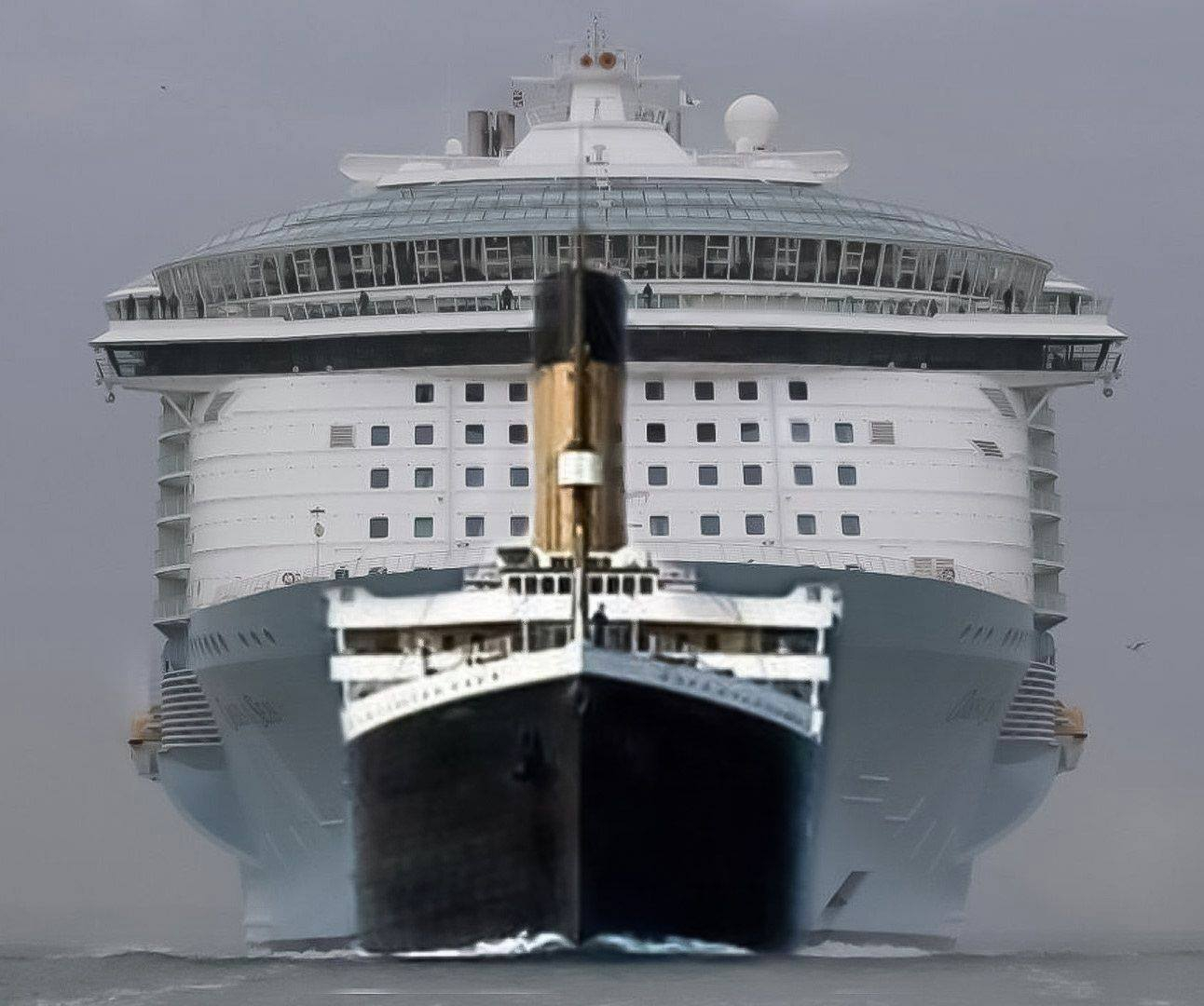 Титаник по сравнению с человеком фото