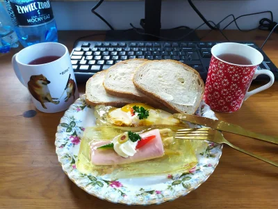 fan_comy - Świąteczne śniadanko i pracka, przyjemnie mija czas (ʘ‿ʘ)
#pracbaza #swiet...
