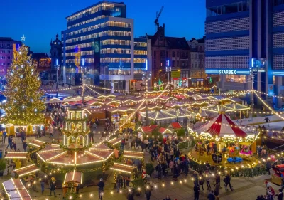 Ojciec_Kazimierz - Ej mirki czy w #katowice jest jeszcze jarmark czy już wszystko się...