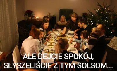 Kismeth - Tymczasem kolacja w drugi dzień świąt w polskich domach be like...

#reprez...