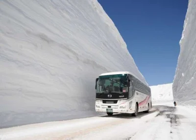 nowyjesttu - @RozowaZielonka: Tu słynne śnieżne drogi w Japonii: