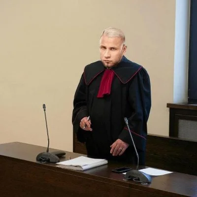 chudybyk7462 - Proszę Państwa, wysoki sądzie. To jest profesor Rafał Wilczur



#fame...