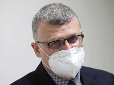 dr_gorasul - Pandemiczny tuz Grzesiowski, co starą i gości testował przed wigilią.