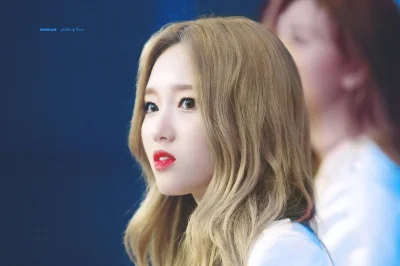 XKHYCCB2dX - #gowon #loona 
#koreanka