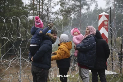 anonimek123456 - I jak? Petardy nakupowane? Szampanik stoi? Białe winko się chłodzi?
...