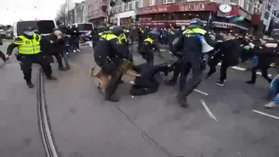 Ozzii23 - jak tam z demokracją w Holandii? Protest przeciwko faszyzmowi sanitarnemu
...