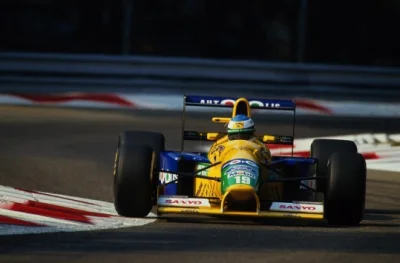 jaxonxst - Grand Prix Włoch 1991, drugi wyścig w jego karierze, pierwszy w Benettonie...