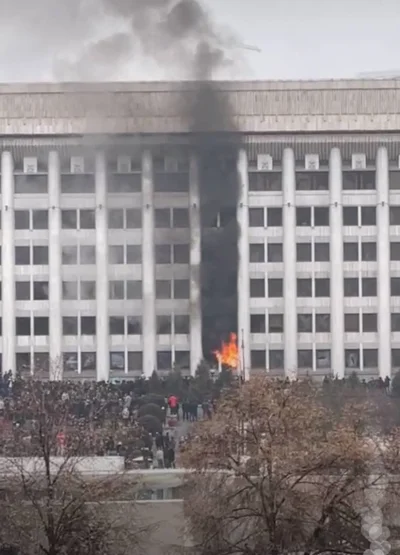 TenebrosuS - Pożar w budynku akimatu Ałmaty

SPOILER


#kazachstan