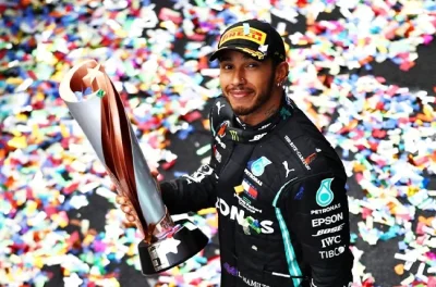jaxonxst - Siedmiokrotny mistrz świata Formuły 1 Sir Lewis Hamilton obchodzi dzisiaj ...