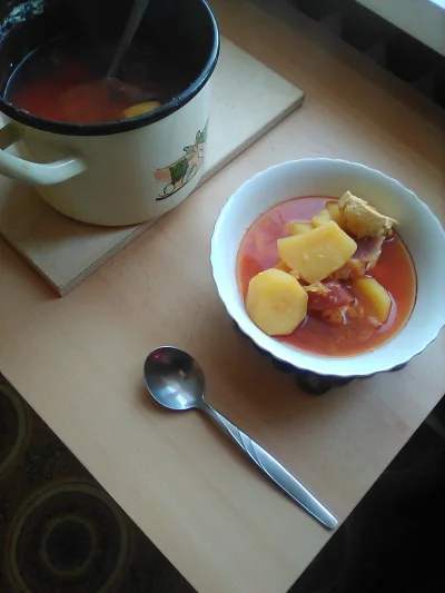anonymous_derp - Dzisiejsze śniadanie: Zupa (pierś kurczęca, filety mintajowe, ziemni...