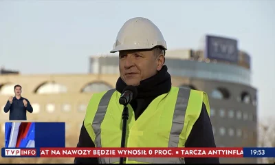 SzotyTv - TVP z pompą ogłasza budowę nowej hali zdjęciowej (za nasze pieniądze) 

Co ...