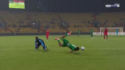 WHlTE - Ali Abu Eshrein broni karnego
#pna2022 #caf #ekstraklasaboners #meczgif #mec...