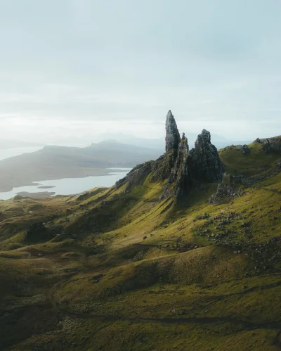 wariatzwariowany - Old Man of Storr, Isle of Skye, Szkocja_

autor #fotografia #est...