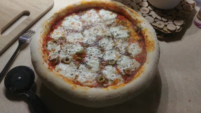 d.....n - #gotujzwykopem #pizza nie ma to jak własną pitca (｡◕‿‿◕｡)