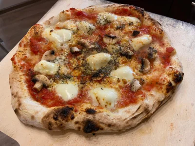 Kamiljudym - @Kamiljudym: #pizza #gotowanie
Picka z włoskiej mąki caputo ze zwyklack...
