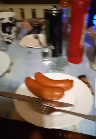 Szczupix37 - Kielbasa na obiad #pysznejedzenie
#foodporn #jedzzwykopem