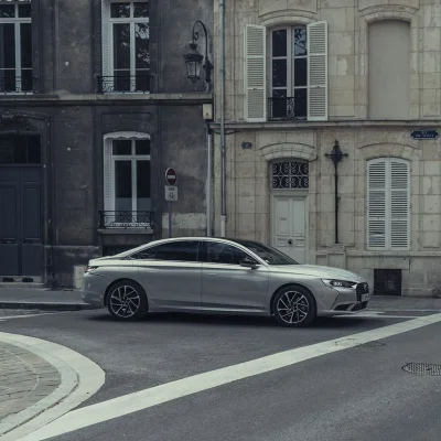francuskie - DS 9 marki DS Automobiles - tu nasz test

#ds #ds9 #motoryzacja #samoc...