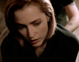 p.....s - Chciałem napisać że kiedyś kochałem się w Scully, ale nie zrobię tego bo to...