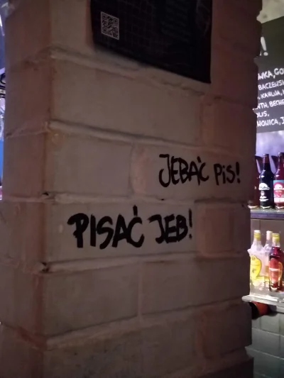 maniac - Dwie strony medalu;) Bar w Krakowie #pis #polityka #napisynamurach #heheszki...