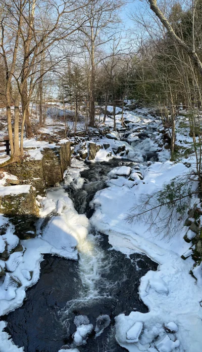 R2D2zSosnowca - Southford Falls State Park, Southbury #connecticut -8C

#r2d2zwiedza ...