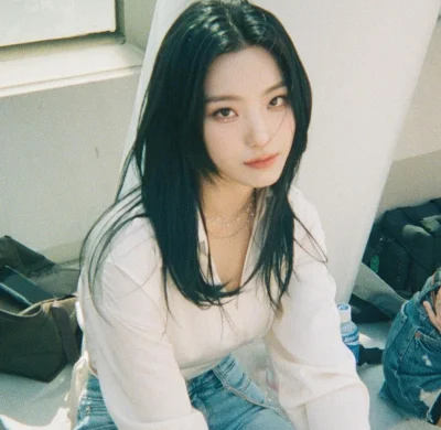 M.....m - #saerom #fromis9 #koreanka #azjatki #ladnadziewczyna