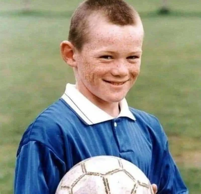 S.....y - Wayne Rooney miał potężne zakola już w wieku 8 lat XD

#lysienie #zakola ...