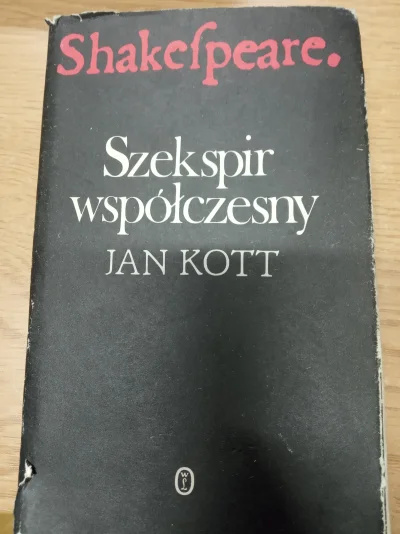 Clermont - Bardzo przyjemnie się czyta. Myślałem, że gorzej się zestarzały te teksty....