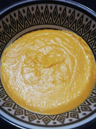 xvlk - moja żona Dagmara zrobiła mi budyń marchewkowy z masłem orzechowym