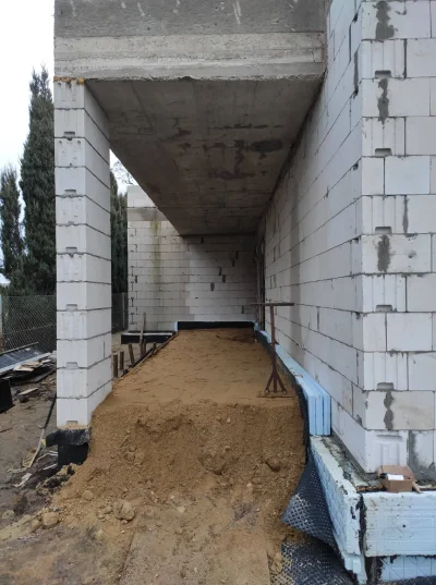 hipodrom - moja zajebista ekipa budowlana robi mi płytę betonową na gruncie - taki ps...