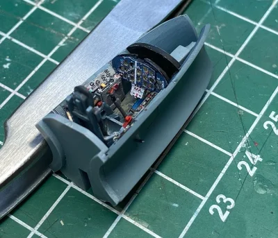 Ordynat_Michorowski - Zrobiłem kokpit do MIG-15 w skali 1/72 - drugie ujęcie w koment...