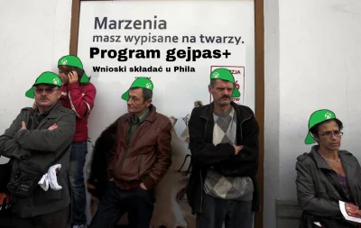 FilcowyKlapek - Bylem dzis z moim niepełnosprawnym kuzynem w mopsie pomoc mu ogarnac ...