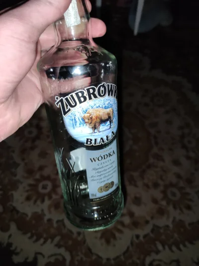 M.....u - Wyzerowałem dobre 350ml i czekam aż #!$%@? XDDDDDDD

#alkoholizm